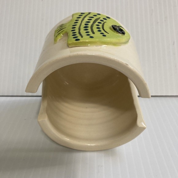 Ceramic Hand Crafted FISH Sponge Holder 3" Tall x 3.5 Base - Picture 6 of 8